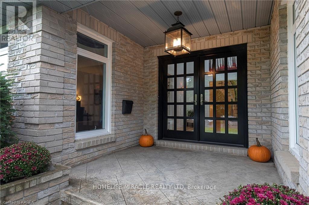 1079 Mona Drive, Kingston, Ontario  K7P 2S3 - Photo 2 - X13152512