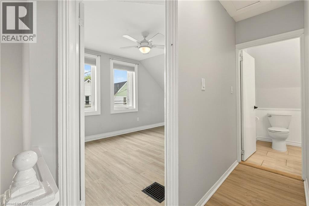 1236 E Cannon Street E, Hamilton, Ontario  L8H 1V1 - Photo 26 - 40829257