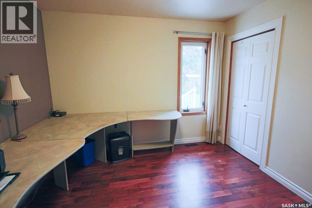 1666 Marshall Crescent, Moose Jaw, Saskatchewan  S6H 3G7 - Photo 17 - SK035797