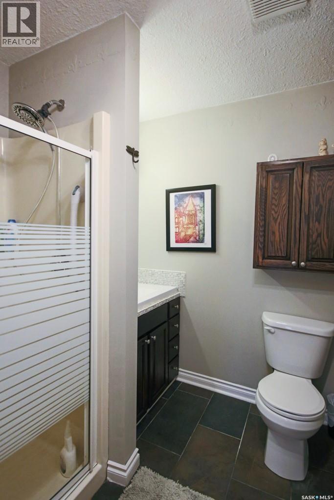 1666 Marshall Crescent, Moose Jaw, Saskatchewan  S6H 3G7 - Photo 26 - SK035797