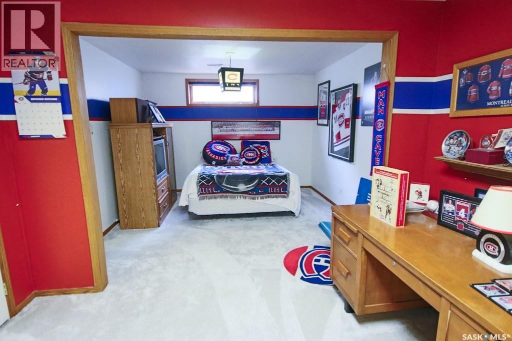 1666 Marshall Crescent, Moose Jaw, Saskatchewan  S6H 3G7 - Photo 37 - SK035797