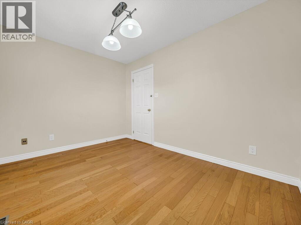 16 Glennie Court, Cambridge, Ontario  N1T 1L1 - Photo 31 - 40831488