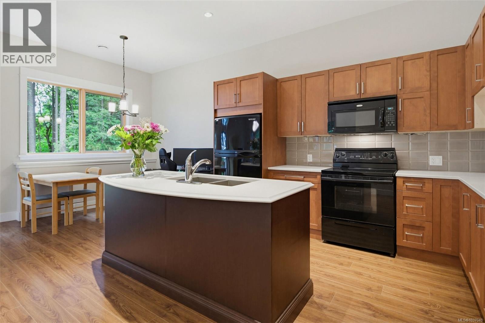 1291 Benvenuto Ave, Central Saanich, British Columbia  V8M 1J6 - Photo 37 - 1037040