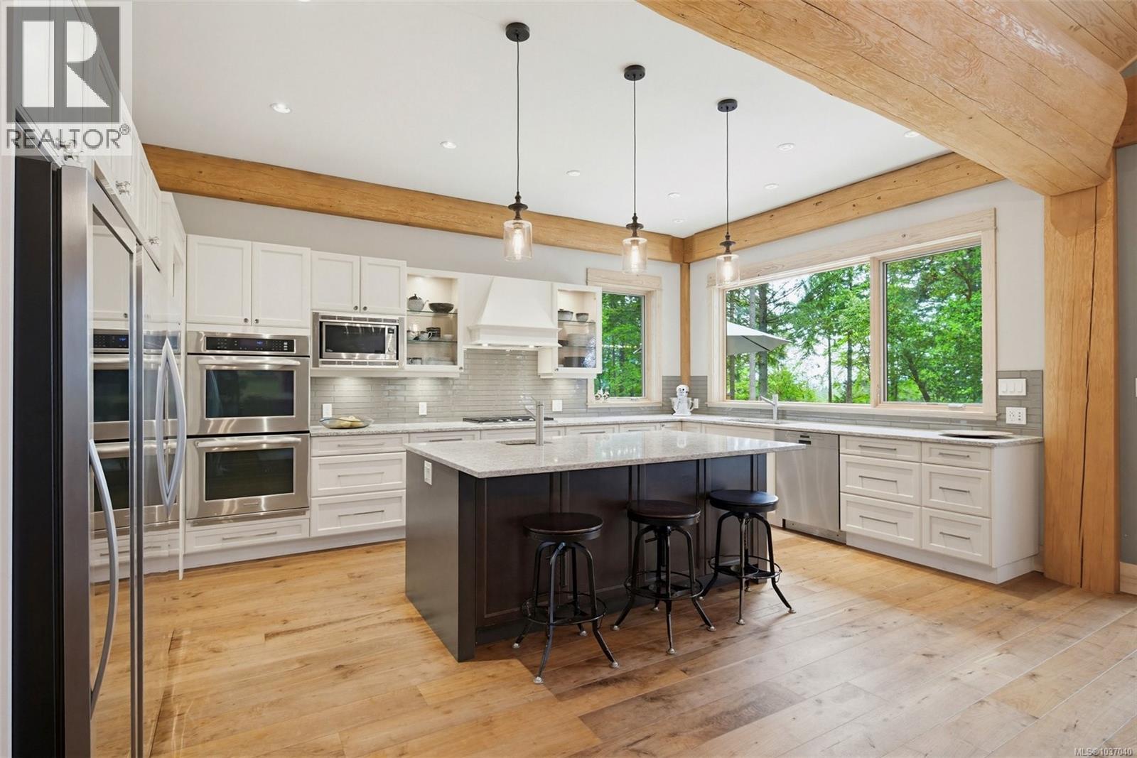 1291 Benvenuto Ave, Central Saanich, British Columbia  V8M 1J6 - Photo 10 - 1037040
