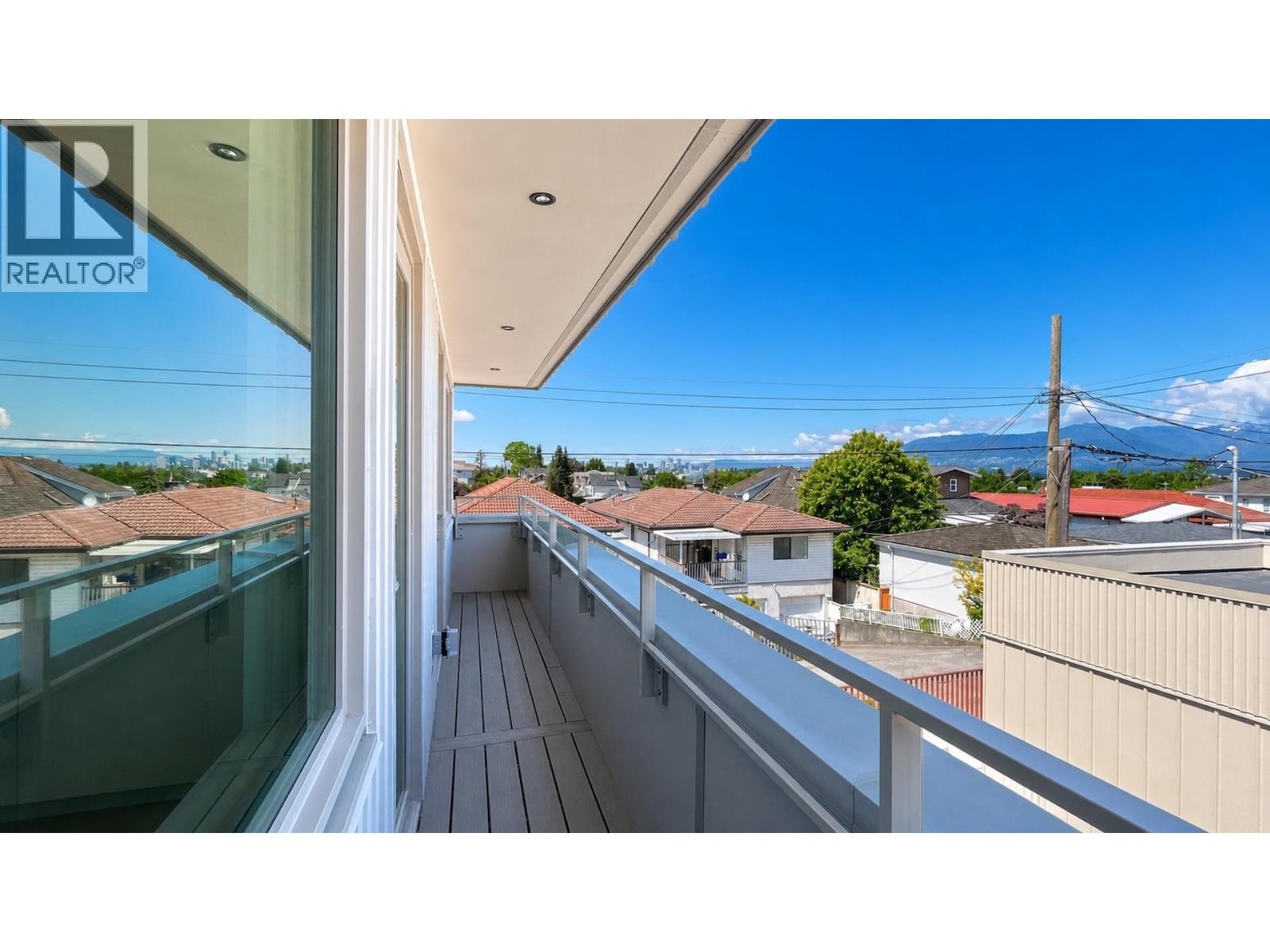 2 2915 E 5th Avenue, Vancouver, British Columbia  V5M 1N6 - Photo 14 - R3101017
