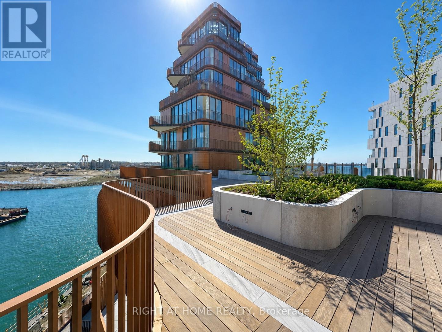 606 - 155 Merchants' Wharf, Toronto, Ontario  M5A 0Y4 - Photo 10 - C12922156
