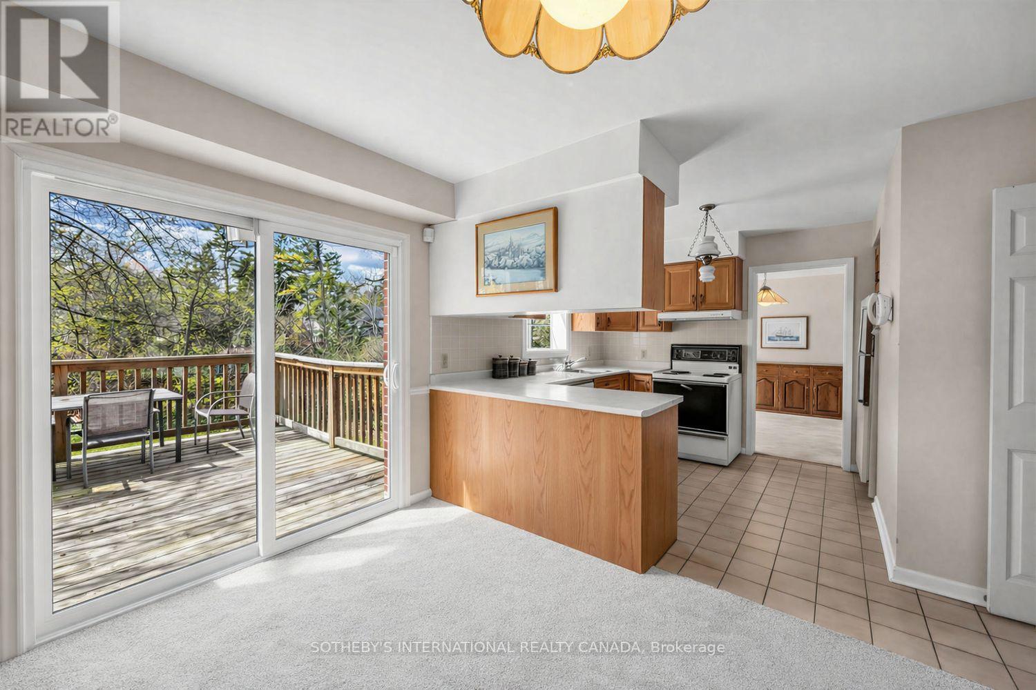 80 Ben Machree Drive, Mississauga, Ontario  L5H 2S3 - Photo 9 - W13136380