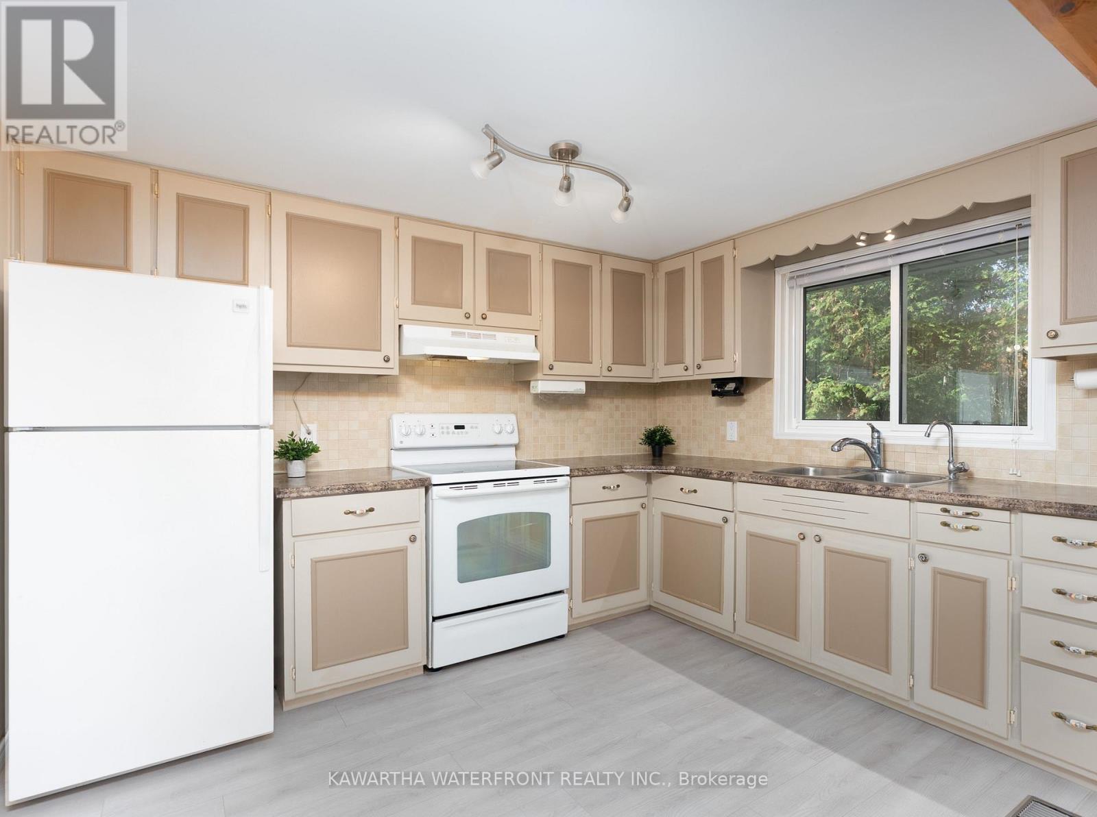 89 Shadow Lake 2 Road, Kawartha Lakes, Ontario  K0M 2L0 - Photo 12 - X13152658