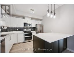 214 - 35 KINGSBURY SQUARE, guelph (pineridge/westminster woods), Ontario