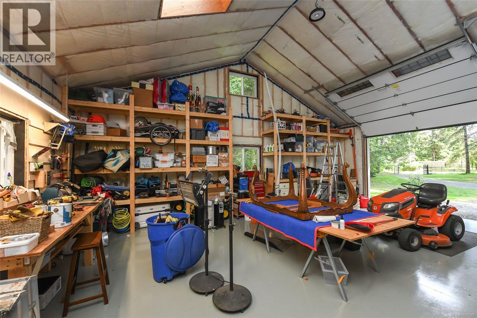 325 Bates Dr, Fanny Bay, British Columbia  V0R 1W0 - Photo 57 - 1037085