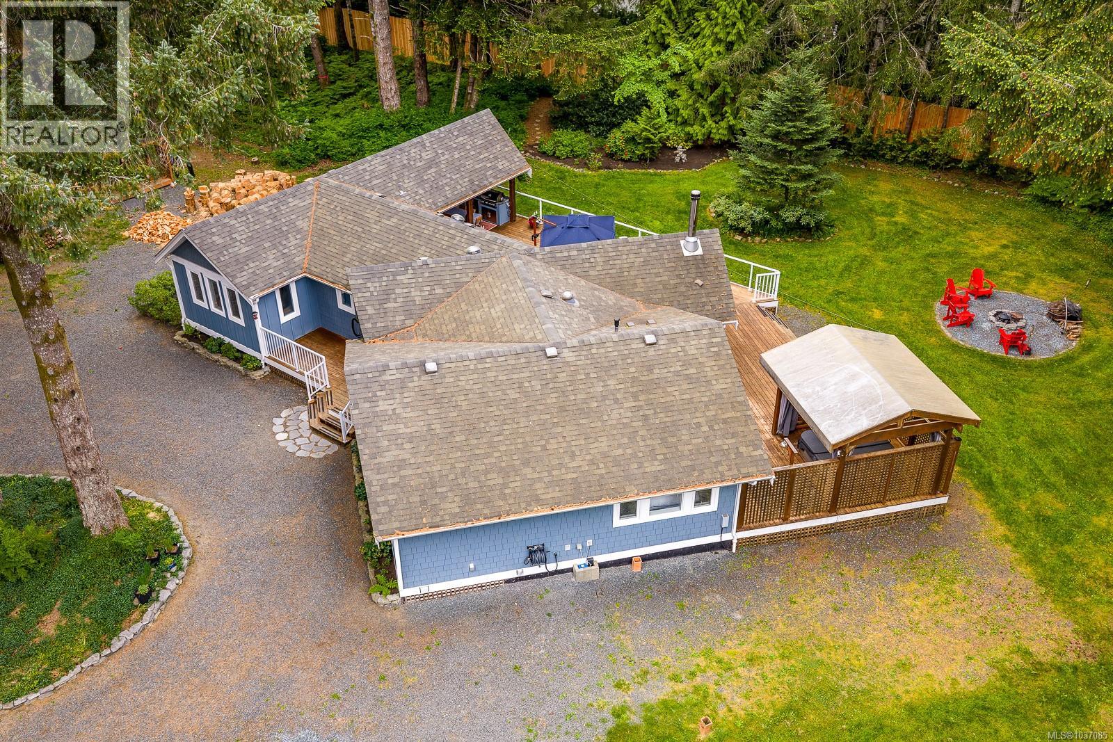 325 Bates Dr, Fanny Bay, British Columbia  V0R 1W0 - Photo 73 - 1037085