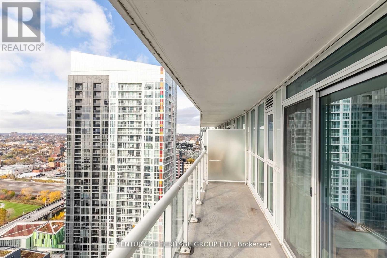 3810 - 75 Queens Wharf Road, Toronto, Ontario  M5V 0J8 - Photo 15 - C13152522