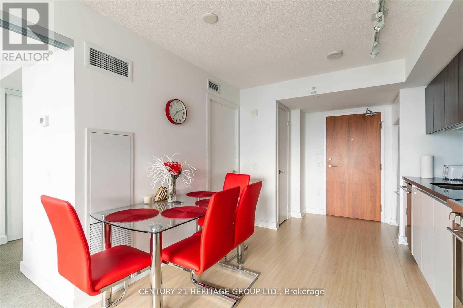 3810 - 75 Queens Wharf Road, Toronto, Ontario  M5V 0J8 - Photo 4 - C13152522