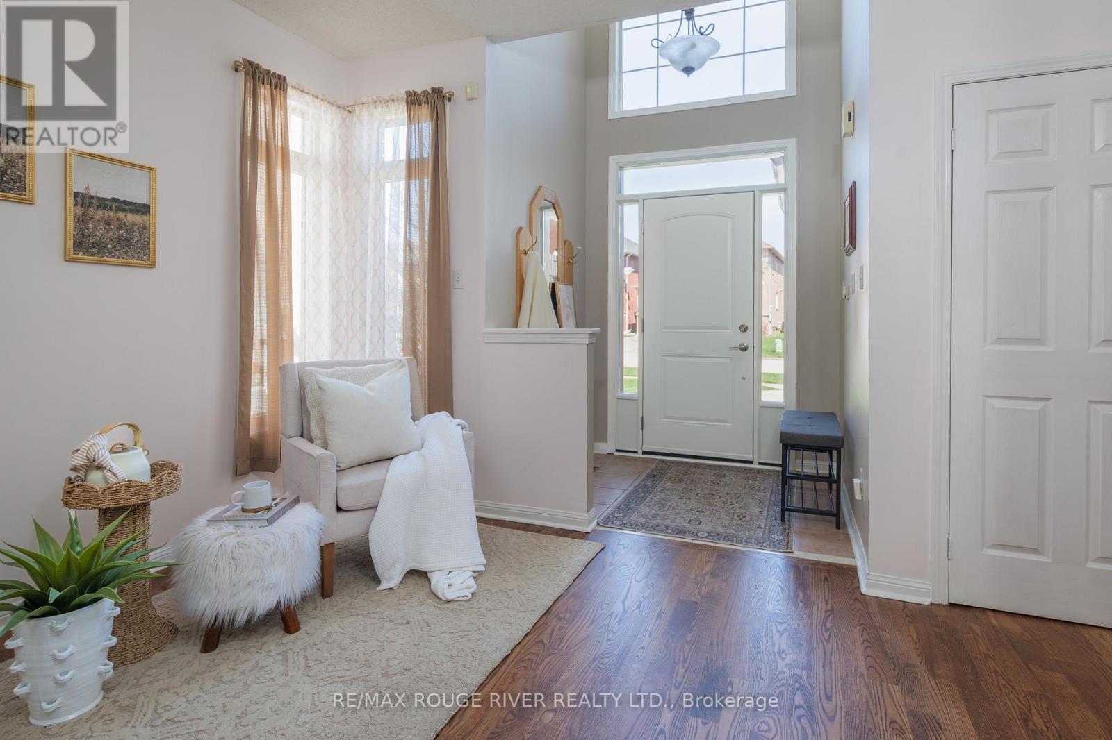 463 Summerpark Crescent, Pickering, Ontario  L1V 7A9 - Photo 2 - E13152552