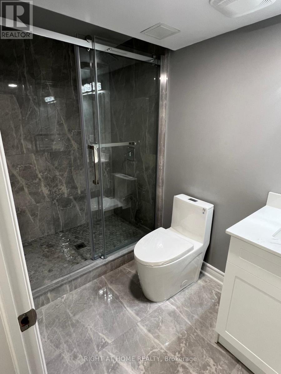 94 Bremner Street, Whitby, Ontario  L1R 0P9 - Photo 3 - E13152560