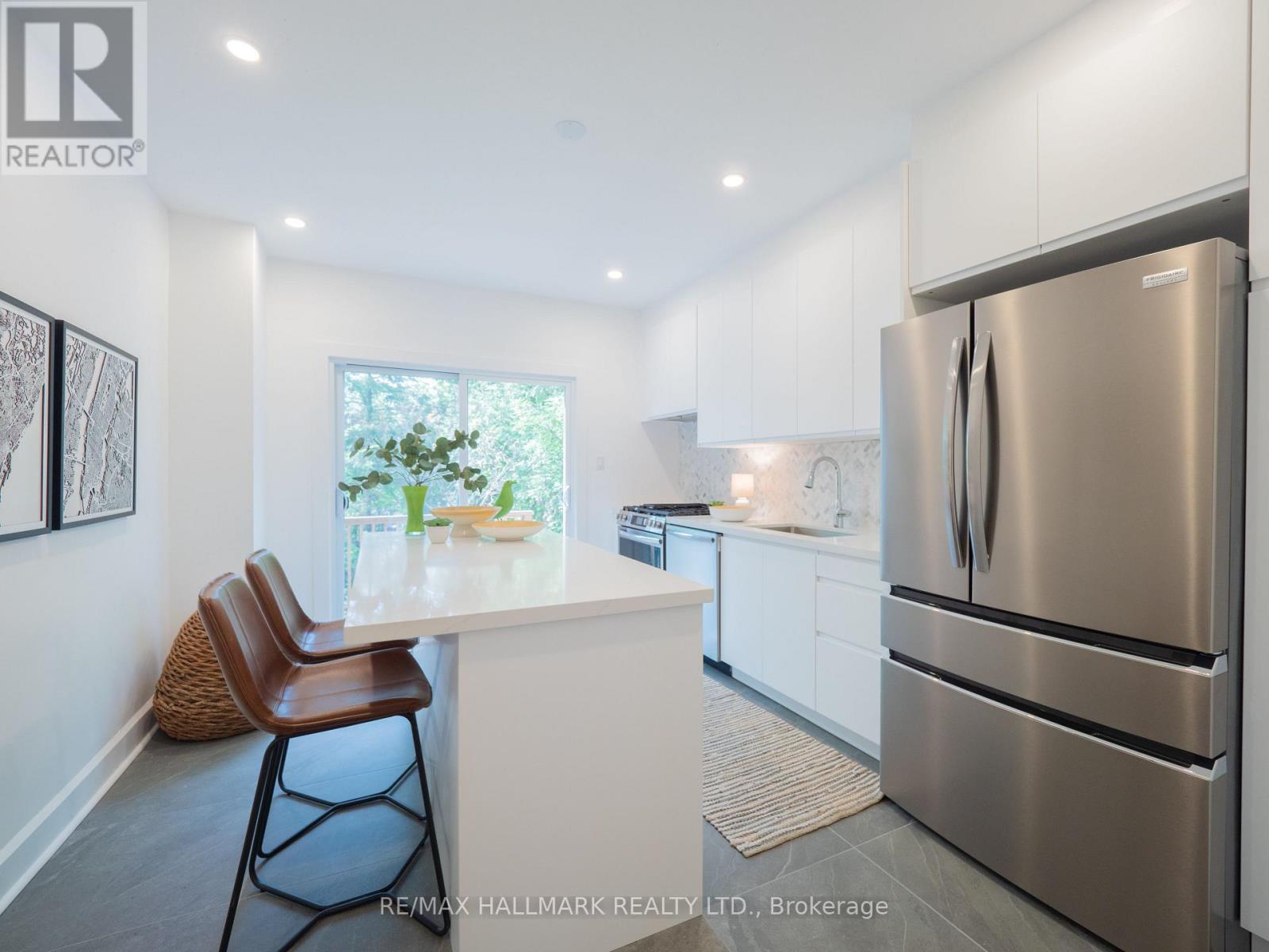99 Riverdale Avenue, Toronto, Ontario M4K 1C2 - Photo 16 - E13152638