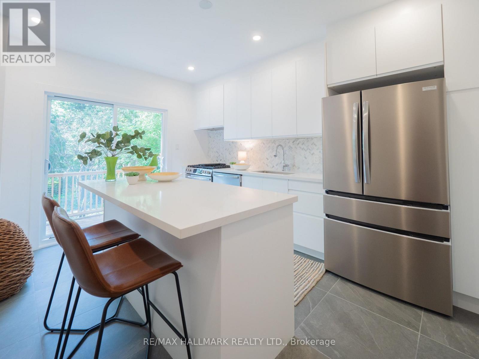 99 Riverdale Avenue, Toronto, Ontario M4K 1C2 - Photo 18 - E13152638