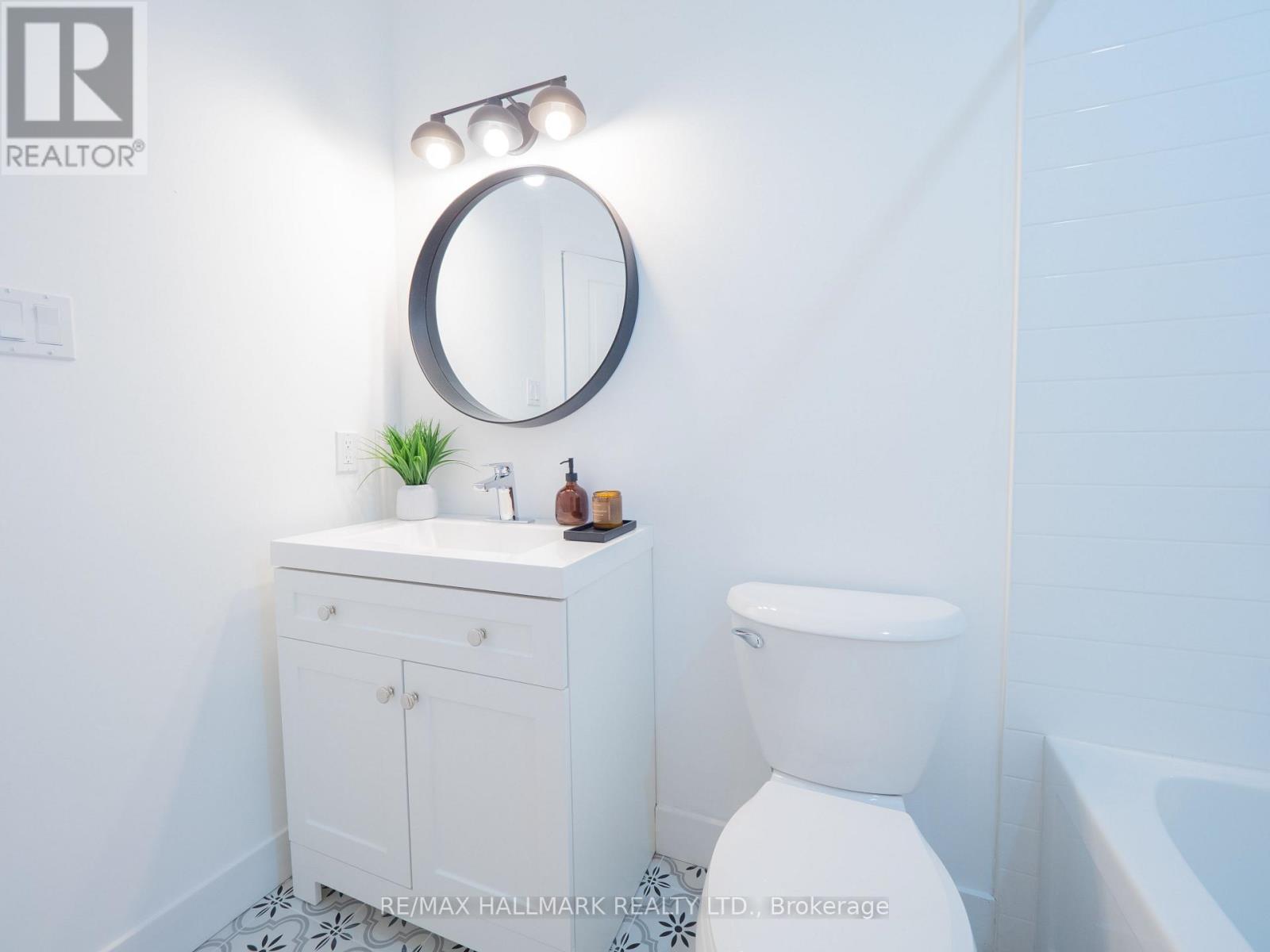 99 Riverdale Avenue, Toronto, Ontario M4K 1C2 - Photo 35 - E13152638