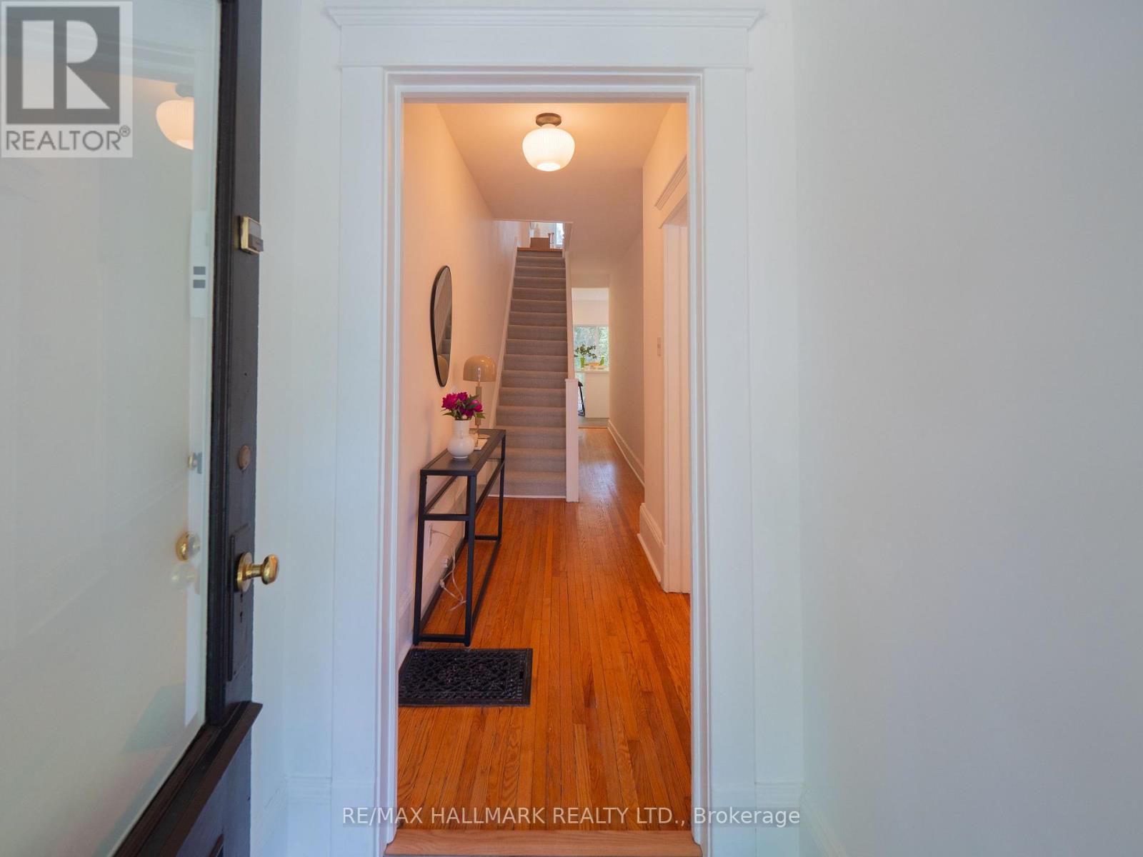 99 Riverdale Avenue, Toronto, Ontario M4K 1C2 - Photo 4 - E13152638