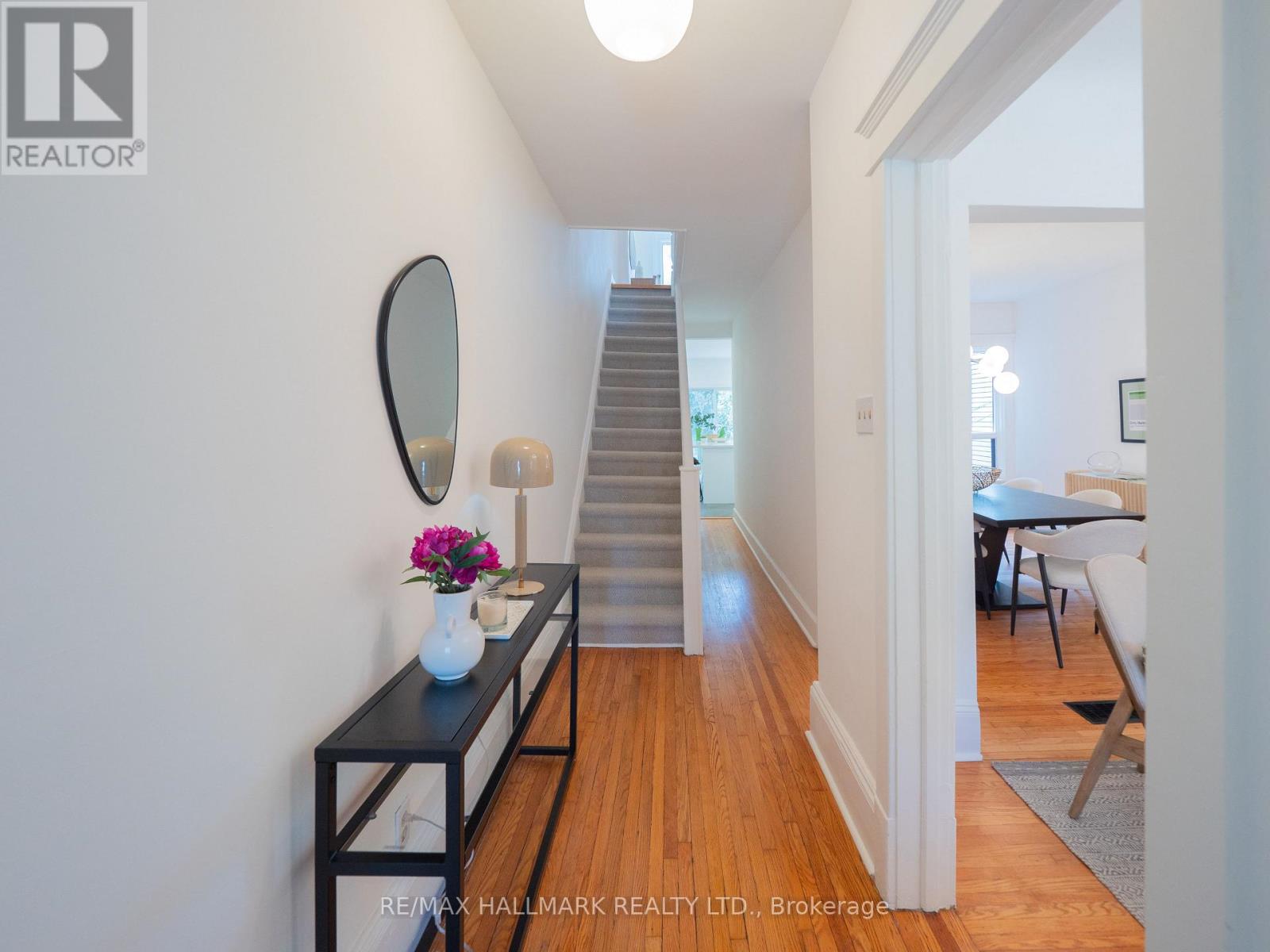 99 Riverdale Avenue, Toronto, Ontario M4K 1C2 - Photo 5 - E13152638