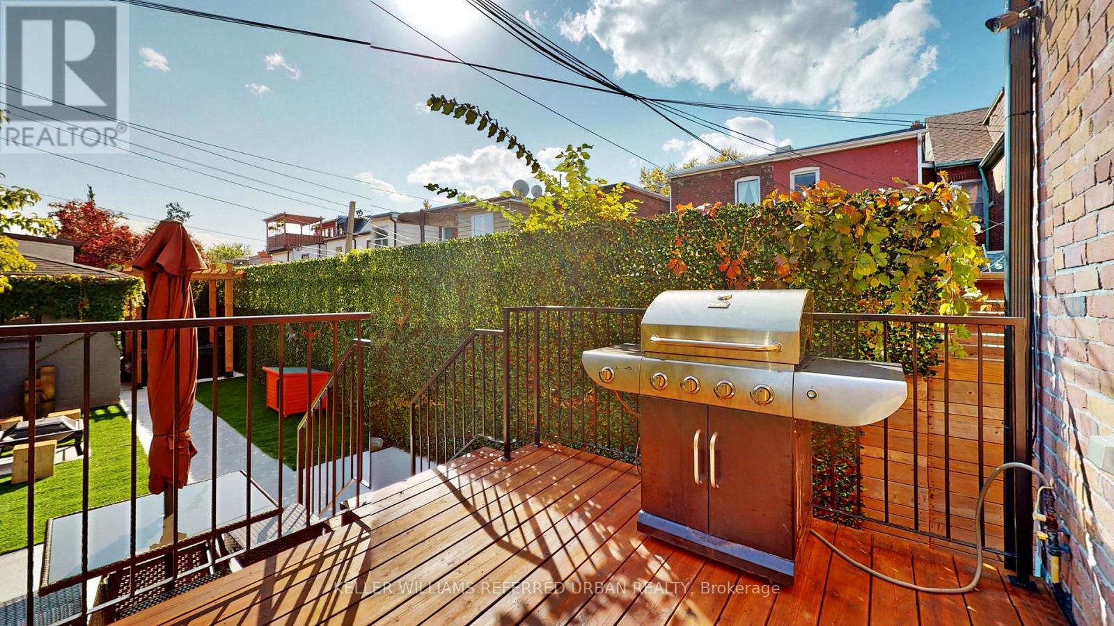 289 Barton Avenue, Toronto, Ontario  M6G 1R5 - Photo 18 - C13150868