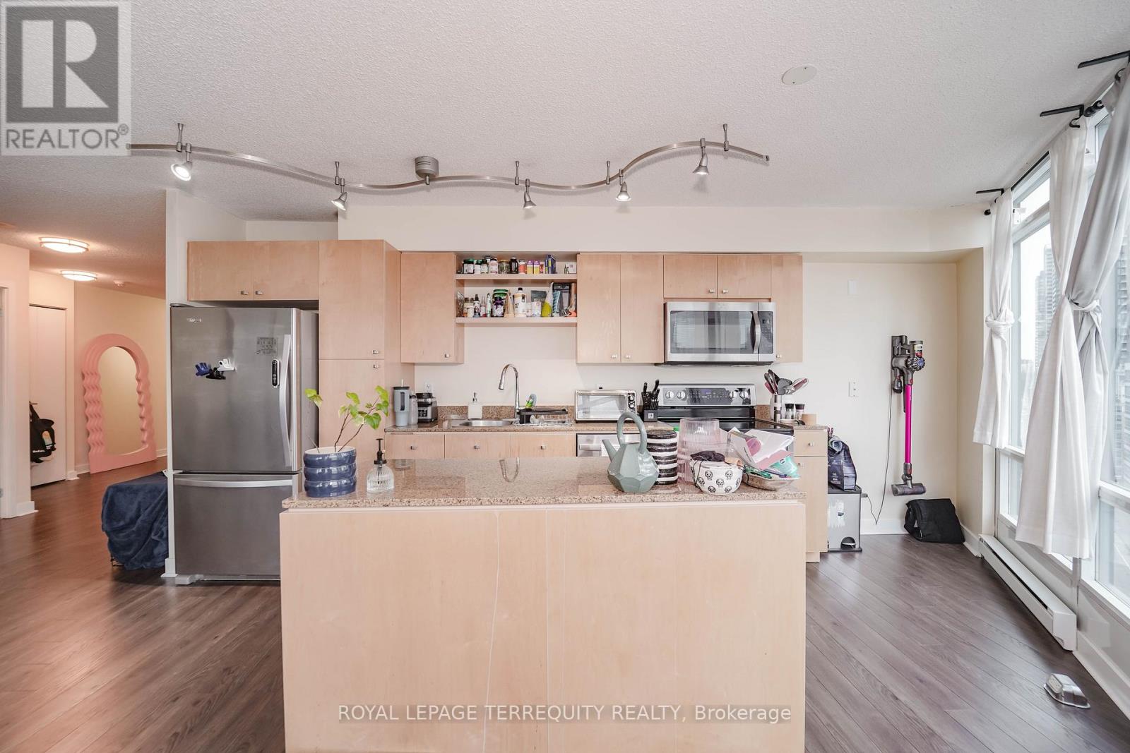 1603 - 361 Front Street W, Toronto, Ontario  M5V 3R5 - Photo 6 - C13151124