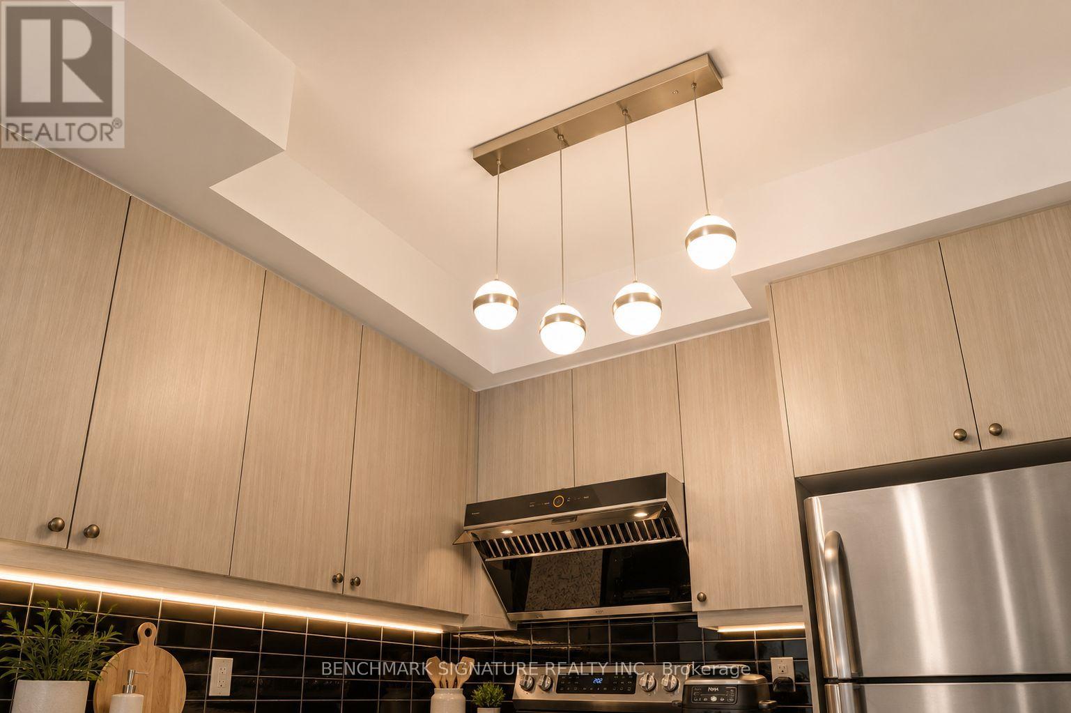 315e - 8110 Birchmount Road, Markham, Ontario  L6G 0E3 - Photo 7 - N13065338
