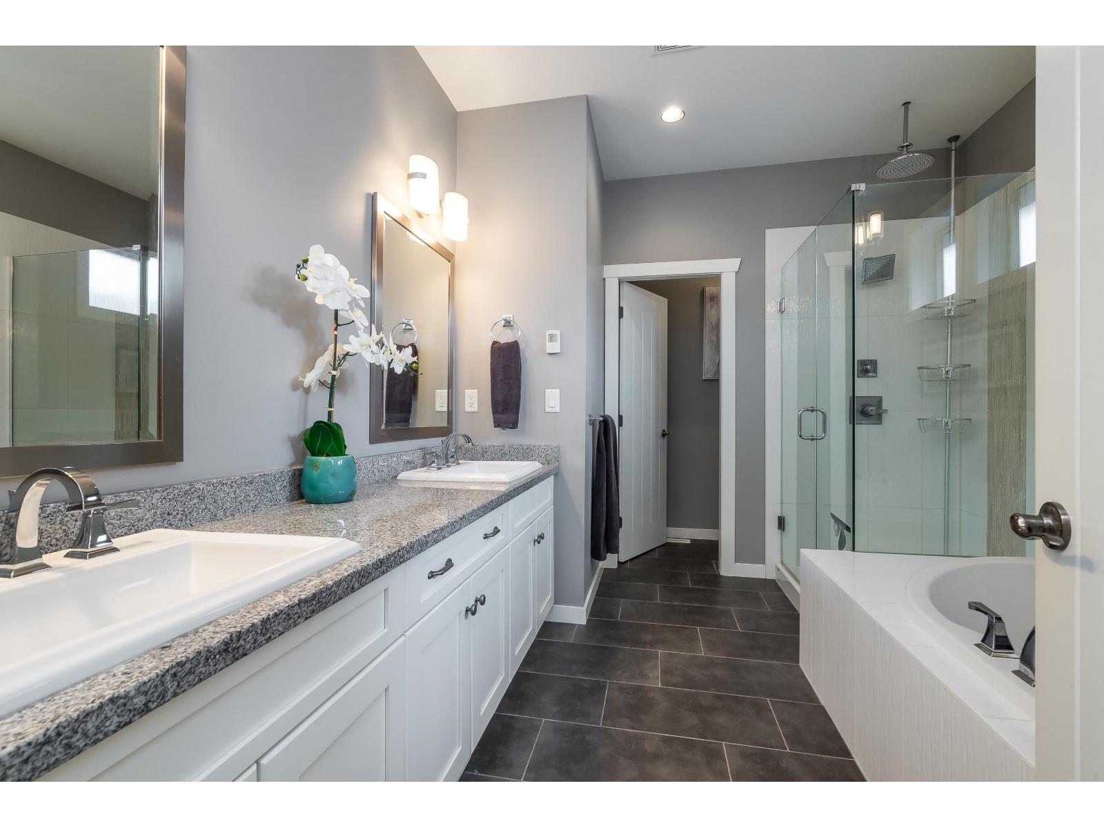 21108 79a Avenue, Langley, British Columbia  V2Y 0H3 - Photo 20 - R3125614