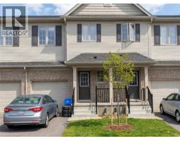 50 PINNACLE Drive Unit# 38, kitchener, Ontario