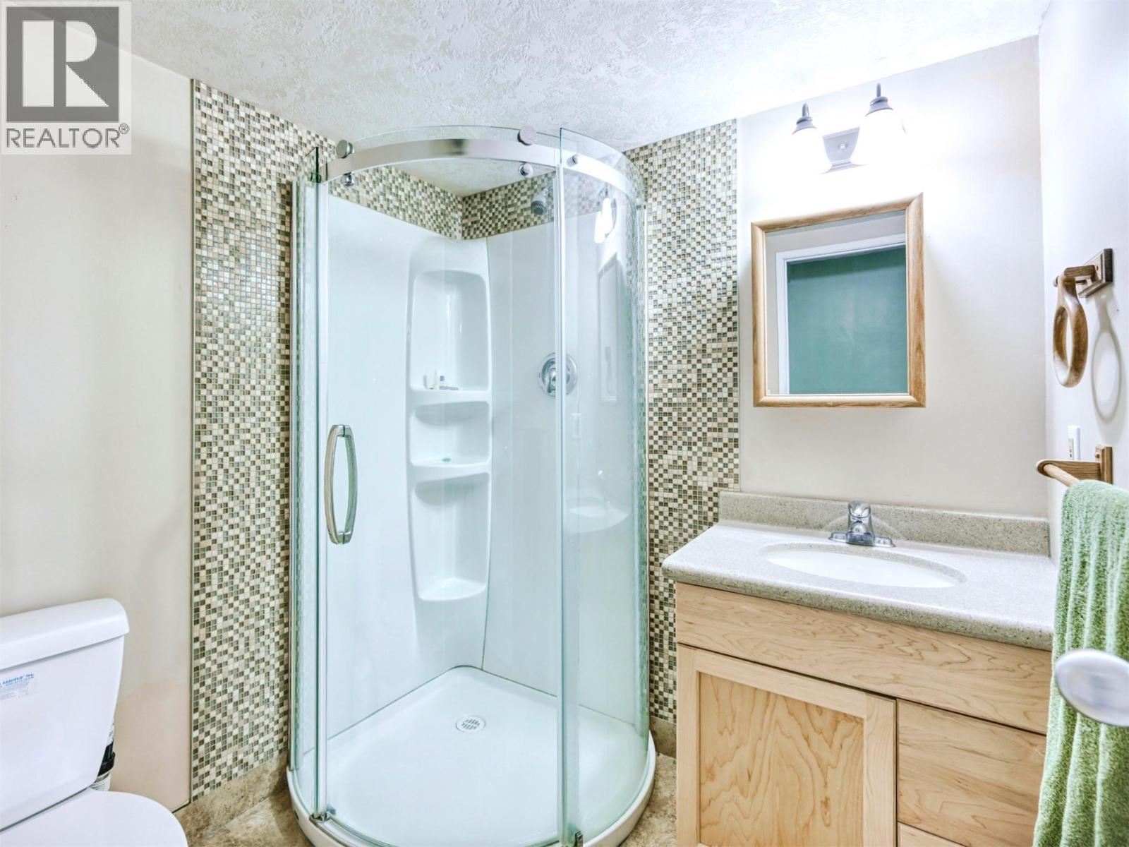 2807 Willowbrook Rd Road, Oliver, British Columbia  V0H 1T5 - Photo 17 - 10375743