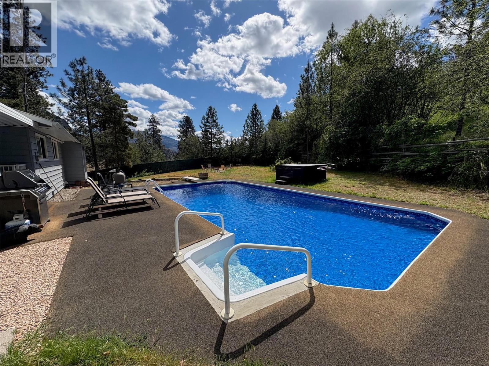 2807 Willowbrook Rd Road, Oliver, British Columbia  V0H 1T5 - Photo 4 - 10375743