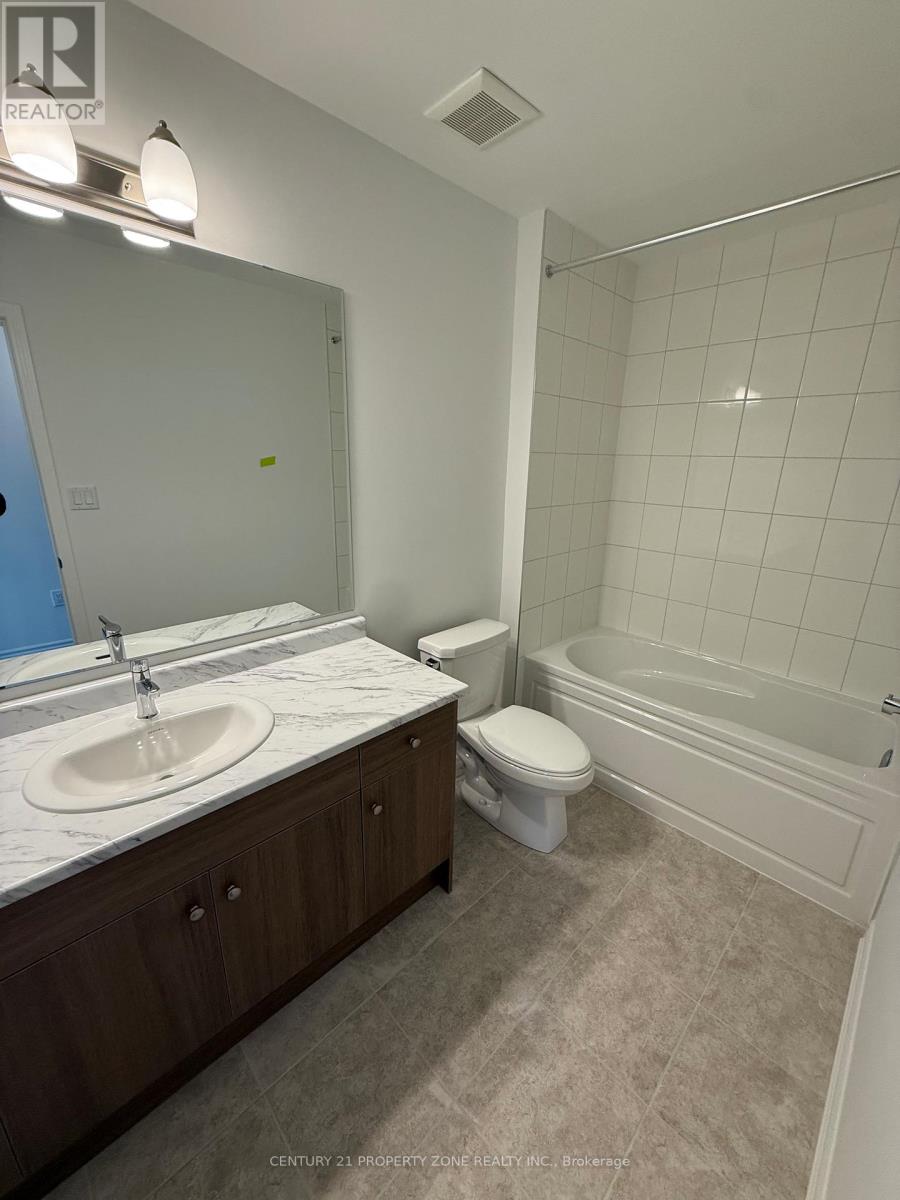 64 Vimy Ridge Road, Brampton, Ontario  L7A 4B3 - Photo 7 - W13152538