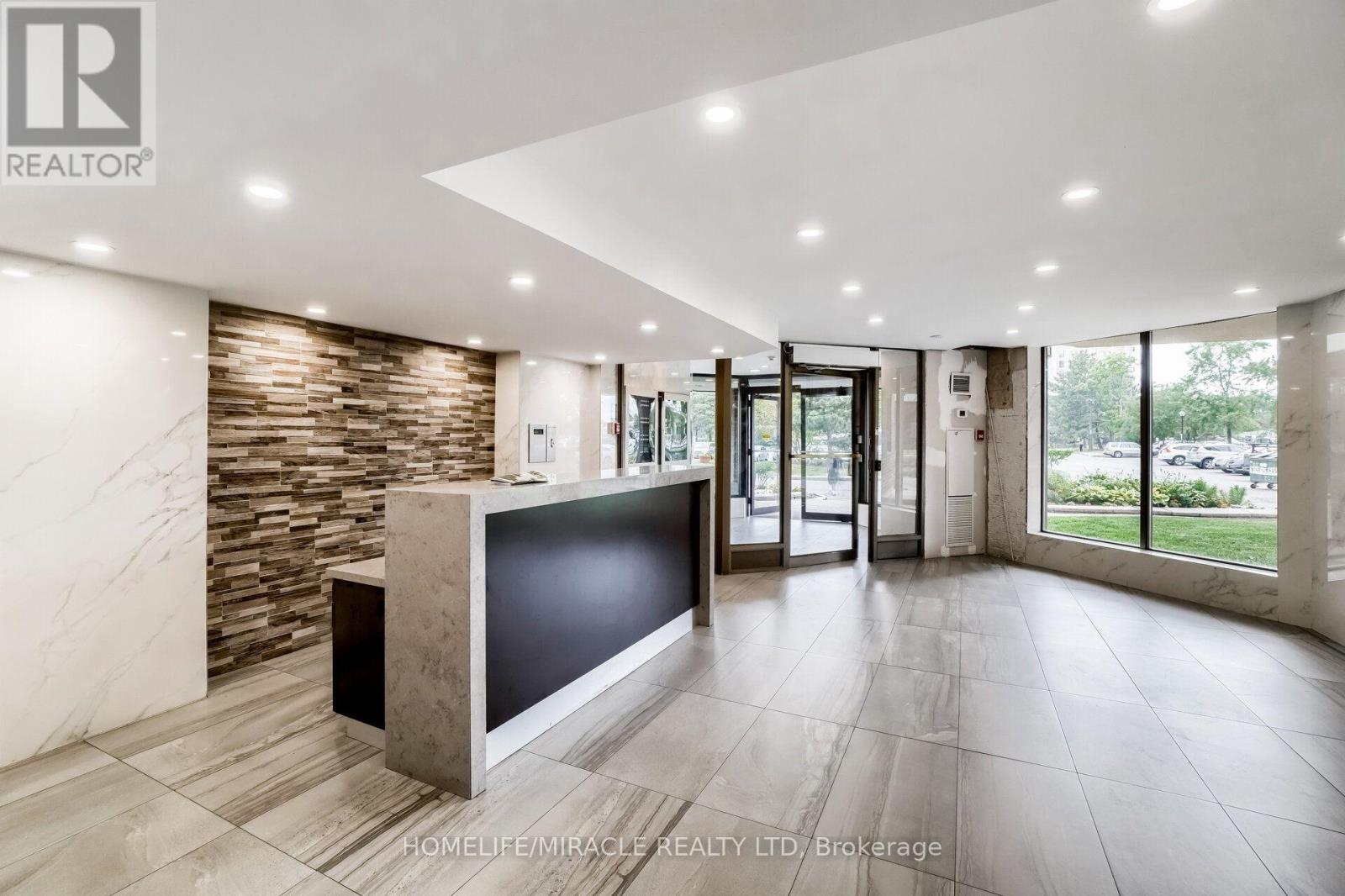 610 - 234 Albion Road, Toronto, Ontario  M9W 6A5 - Photo 2 - W13152584