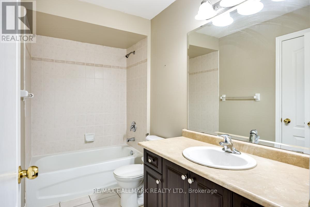 33 Tomabrook Crescent, Brampton, Ontario  L6R 0V2 - Photo 25 - W13152604