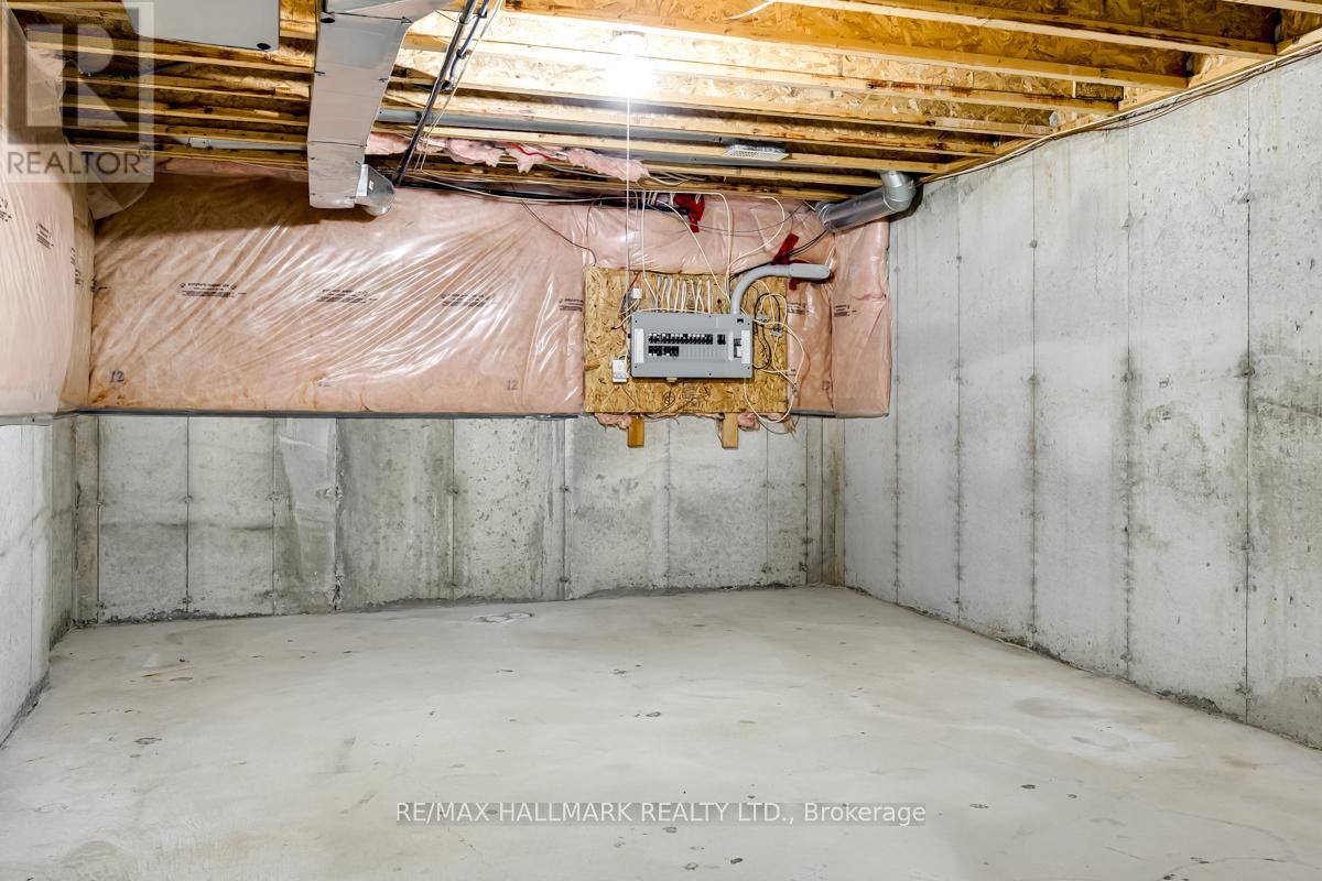 33 Tomabrook Crescent, Brampton, Ontario  L6R 0V2 - Photo 27 - W13152604