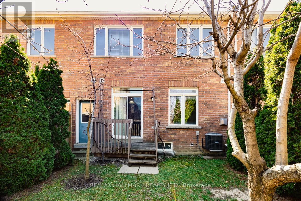 33 Tomabrook Crescent, Brampton, Ontario  L6R 0V2 - Photo 30 - W13152604
