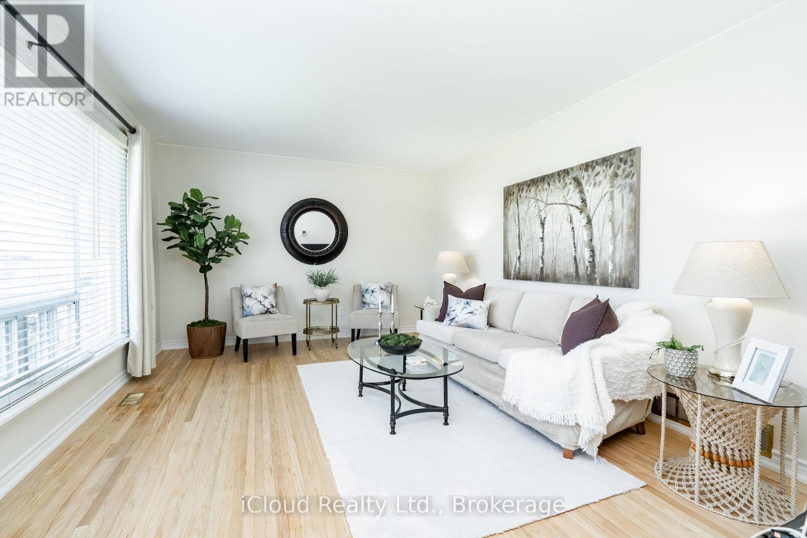 242 Avondale Boulevard, Brampton, Ontario  L6T 1J4 - Photo 3 - W13152614