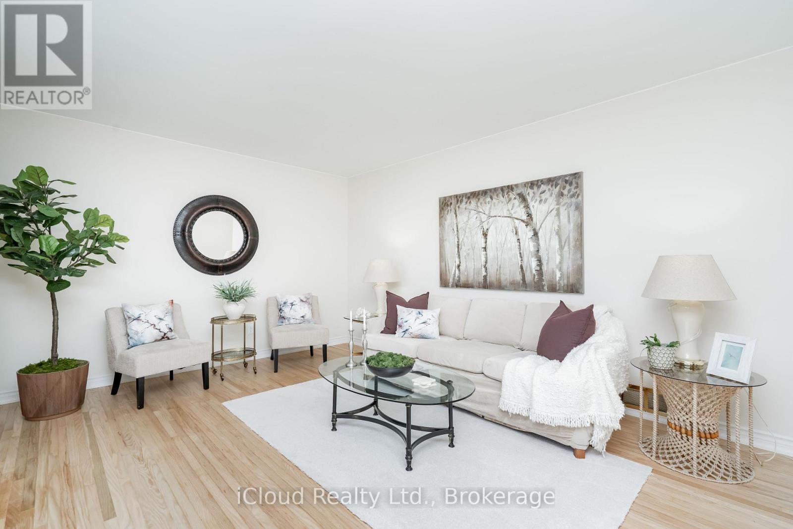 242 Avondale Boulevard, Brampton, Ontario  L6T 1J4 - Photo 6 - W13152614