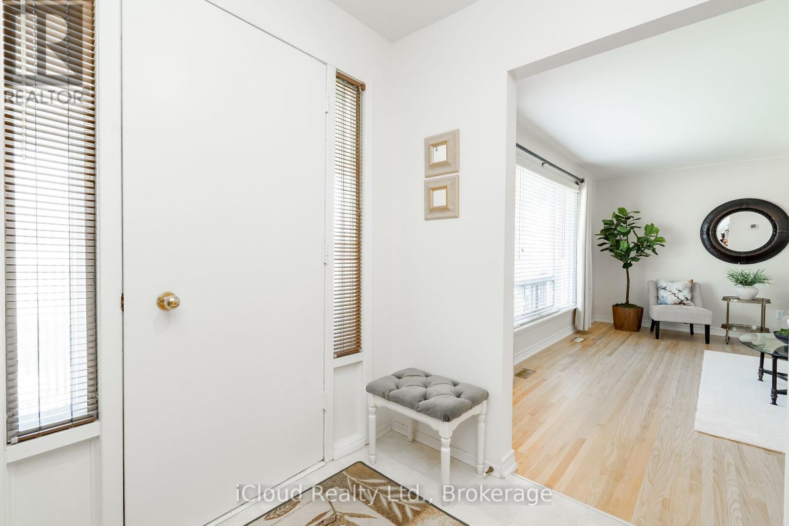242 Avondale Boulevard, Brampton, Ontario  L6T 1J4 - Photo 8 - W13152614