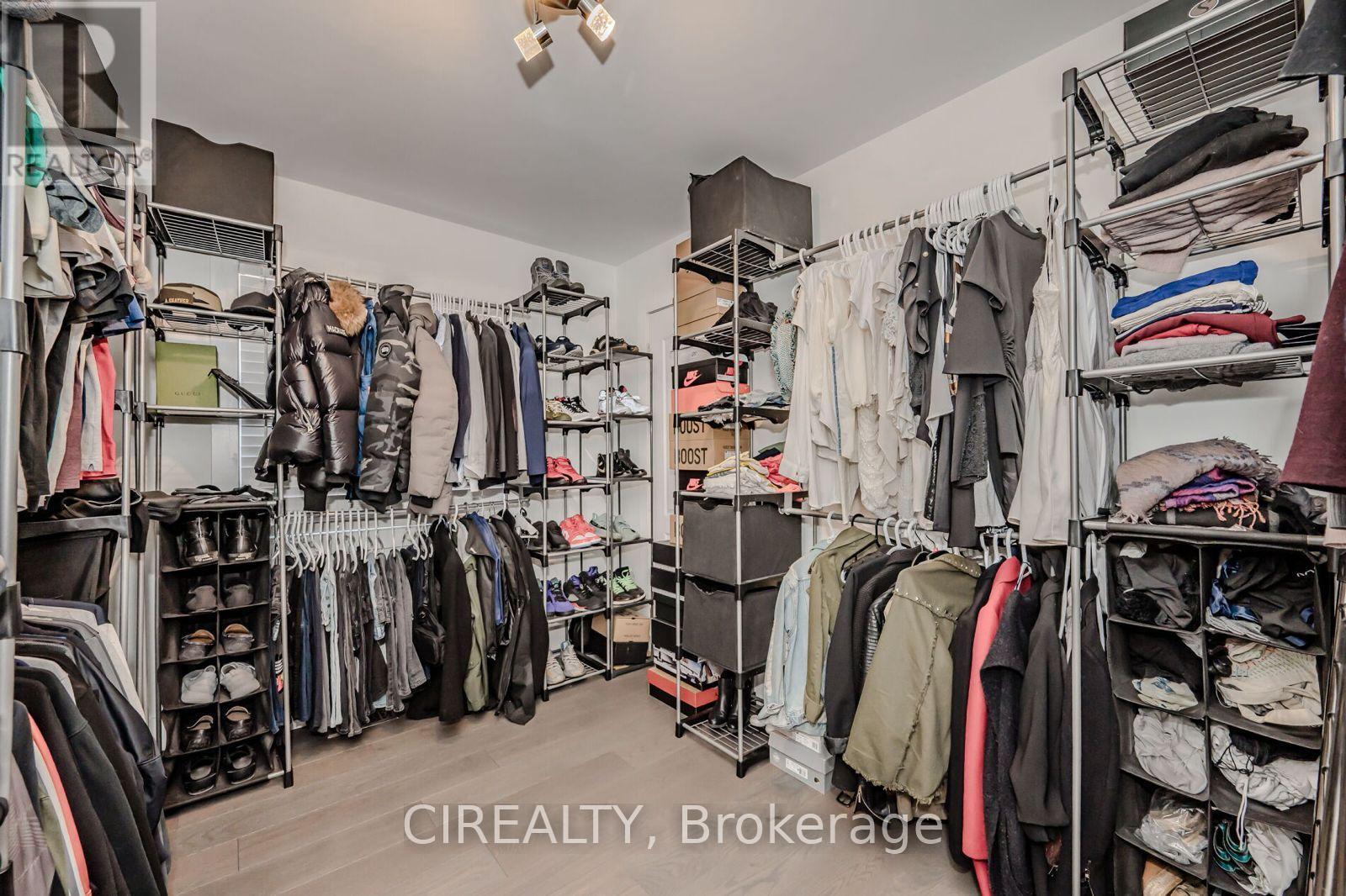 4712 Doug Wright Drive, Burlington, Ontario  L7M 0K2 - Photo 23 - W13152632