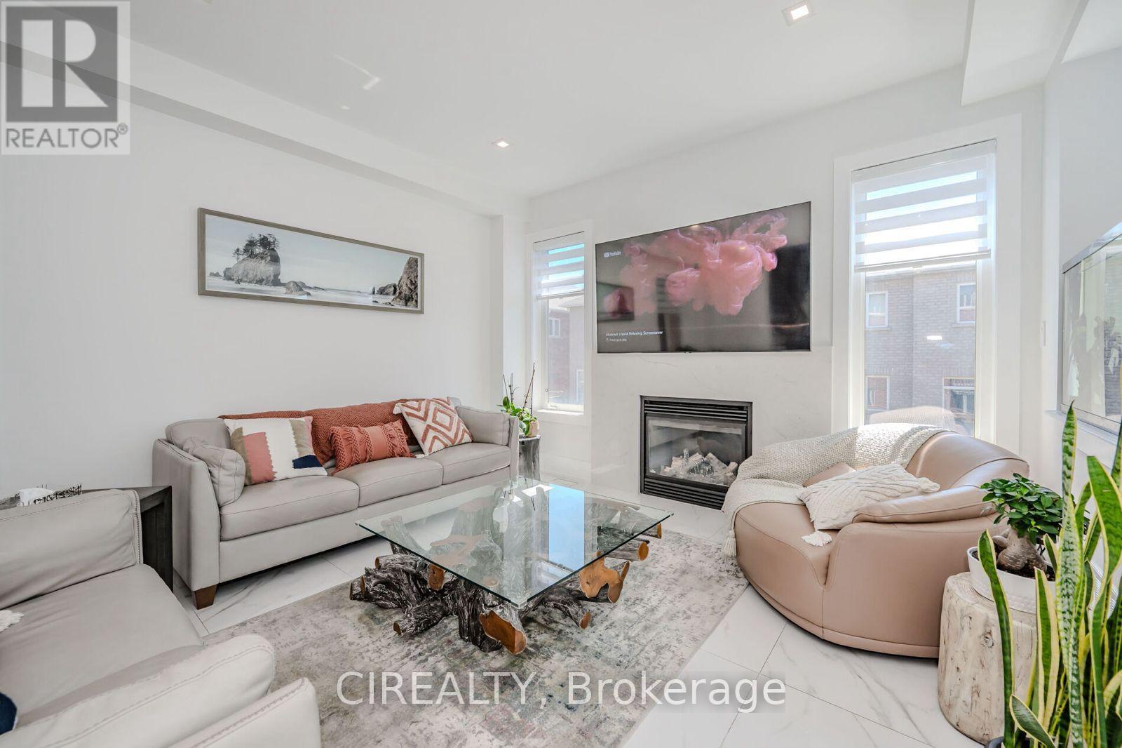 4712 Doug Wright Drive, Burlington, Ontario  L7M 0K2 - Photo 7 - W13152632