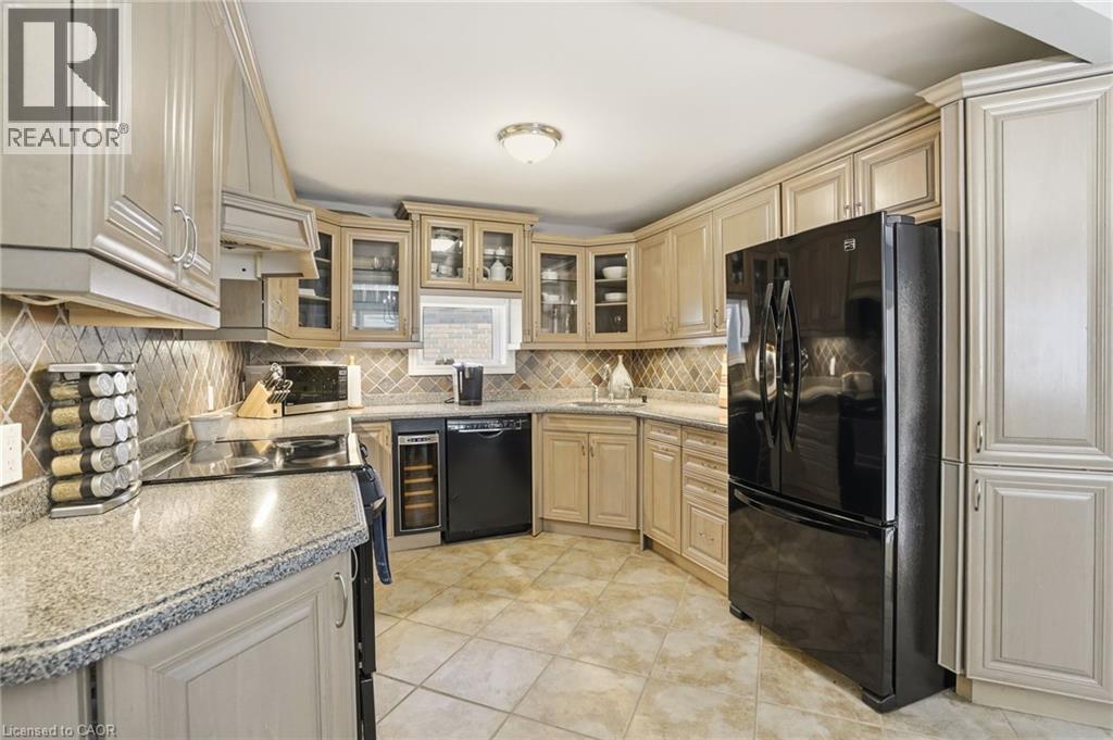 215 Wexford Avenue S, Hamilton, Ontario  L8K 2P1 - Photo 18 - 40832076