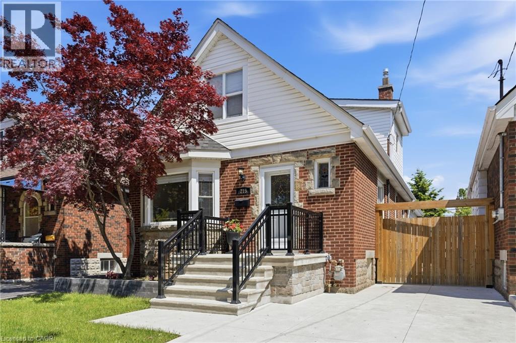 215 Wexford Avenue S, Hamilton, Ontario  L8K 2P1 - Photo 1 - 40832076