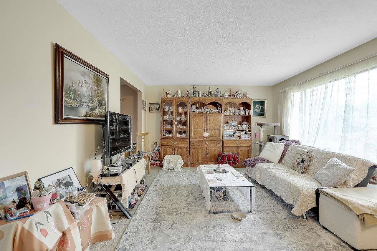 9002 Ben Nevis Crescent, Surrey, British Columbia  V3V 6K5 - Photo 4 - R3124693