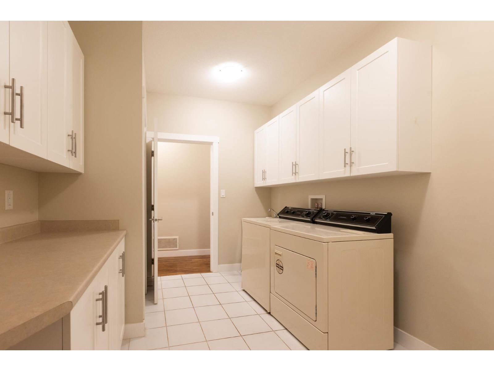 8228 171a Street, Surrey, British Columbia  V4N 0B2 - Photo 30 - R3124917