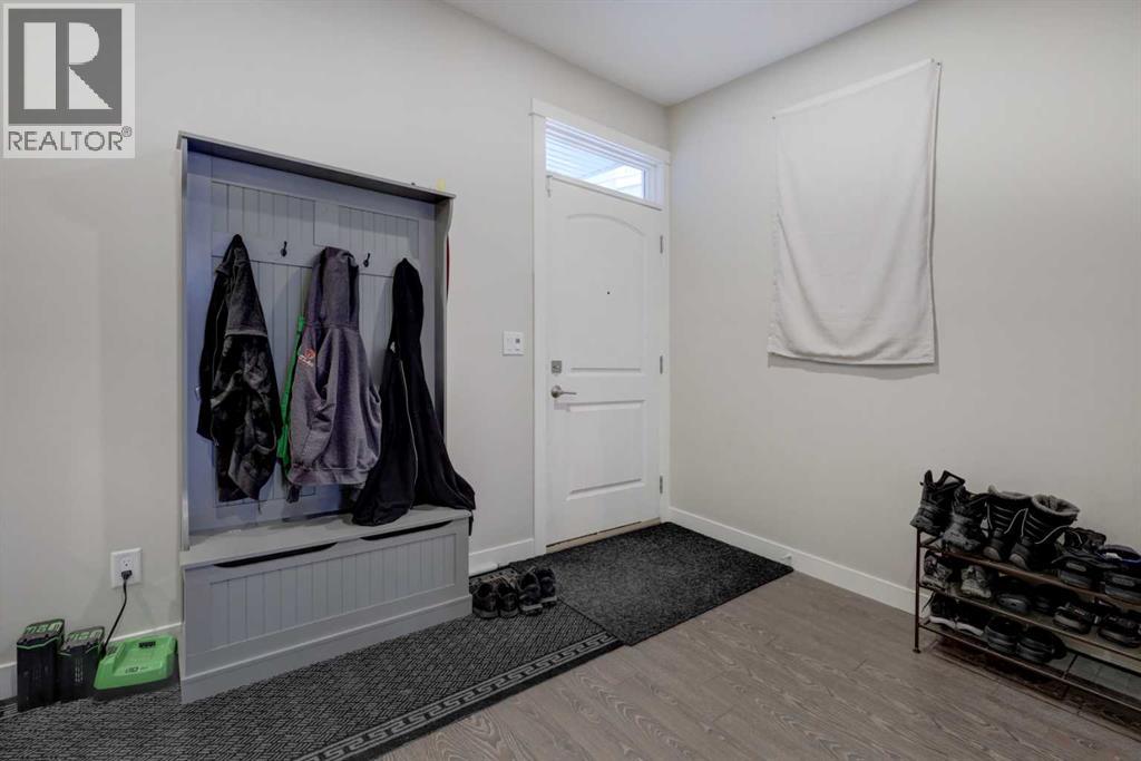 5 Williamstown Park NW, Airdrie, Alberta  T4B 3Y4 - Photo 2 - A2307975