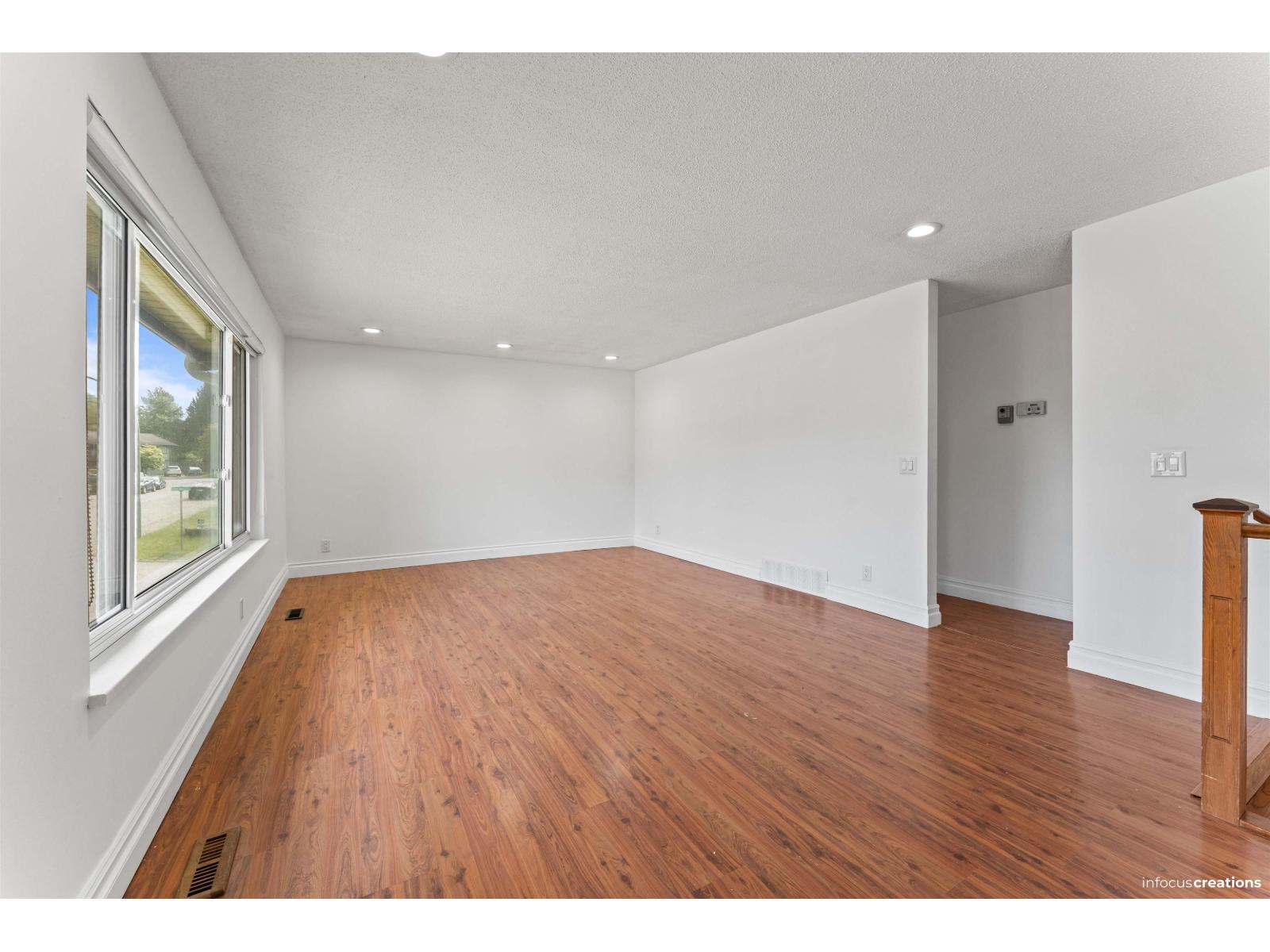 11662 89a Avenue, Delta, British Columbia  V4C 7G5 - Photo 6 - R3125955