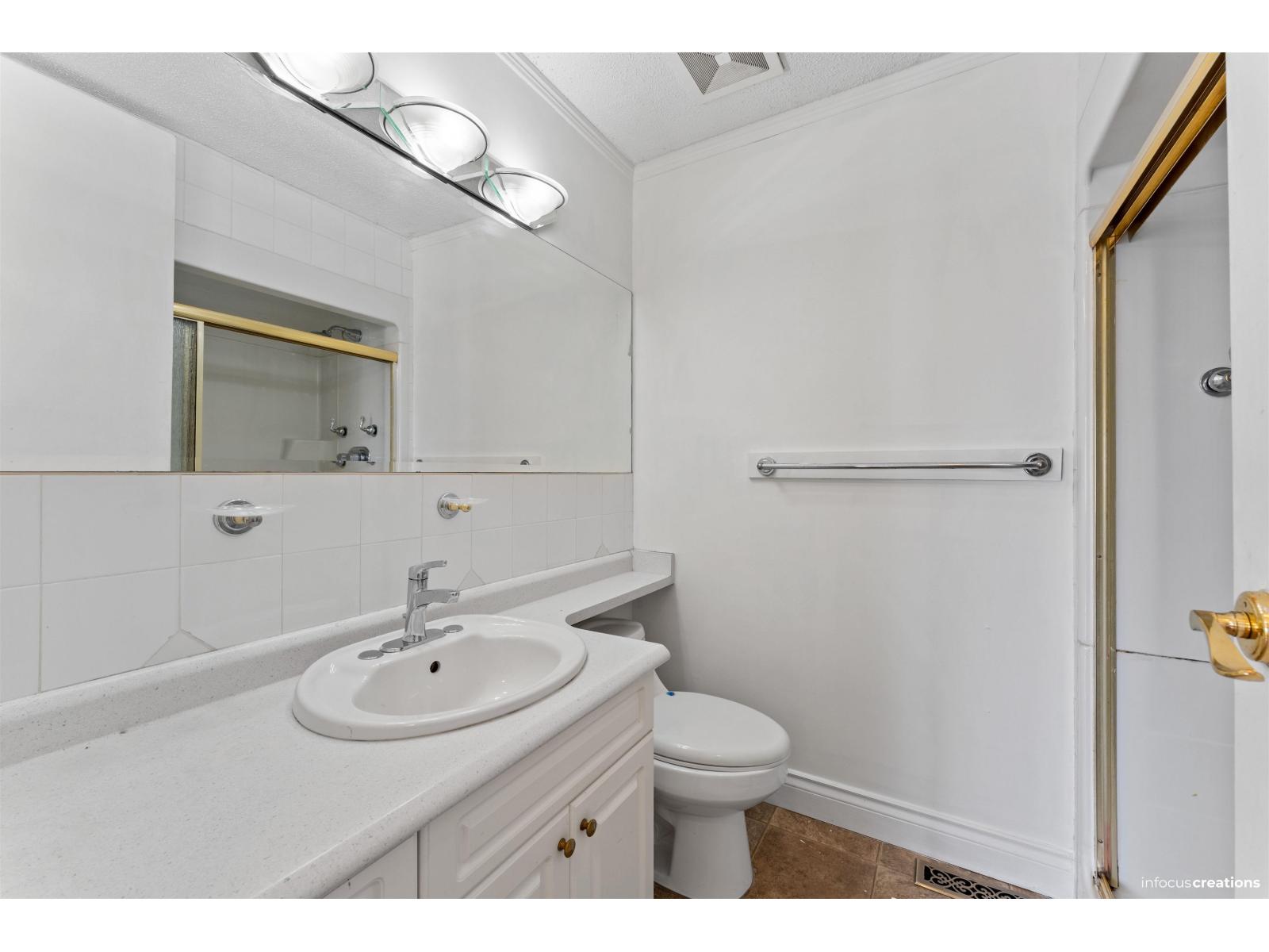 11662 89a Avenue, Delta, British Columbia  V4C 7G5 - Photo 29 - R3125955