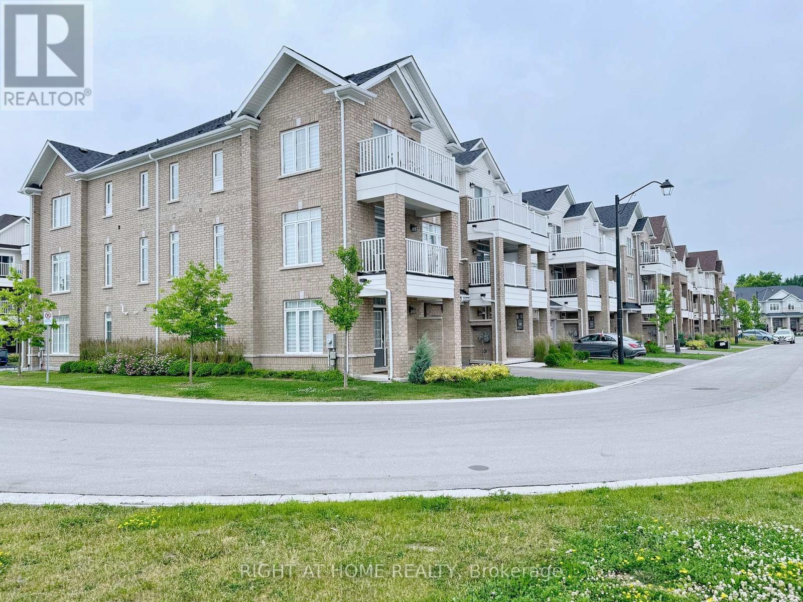 39 - 113 Hartley Avenue, Brant, Ontario  N3L 0K8 - Photo 2 - X13152602