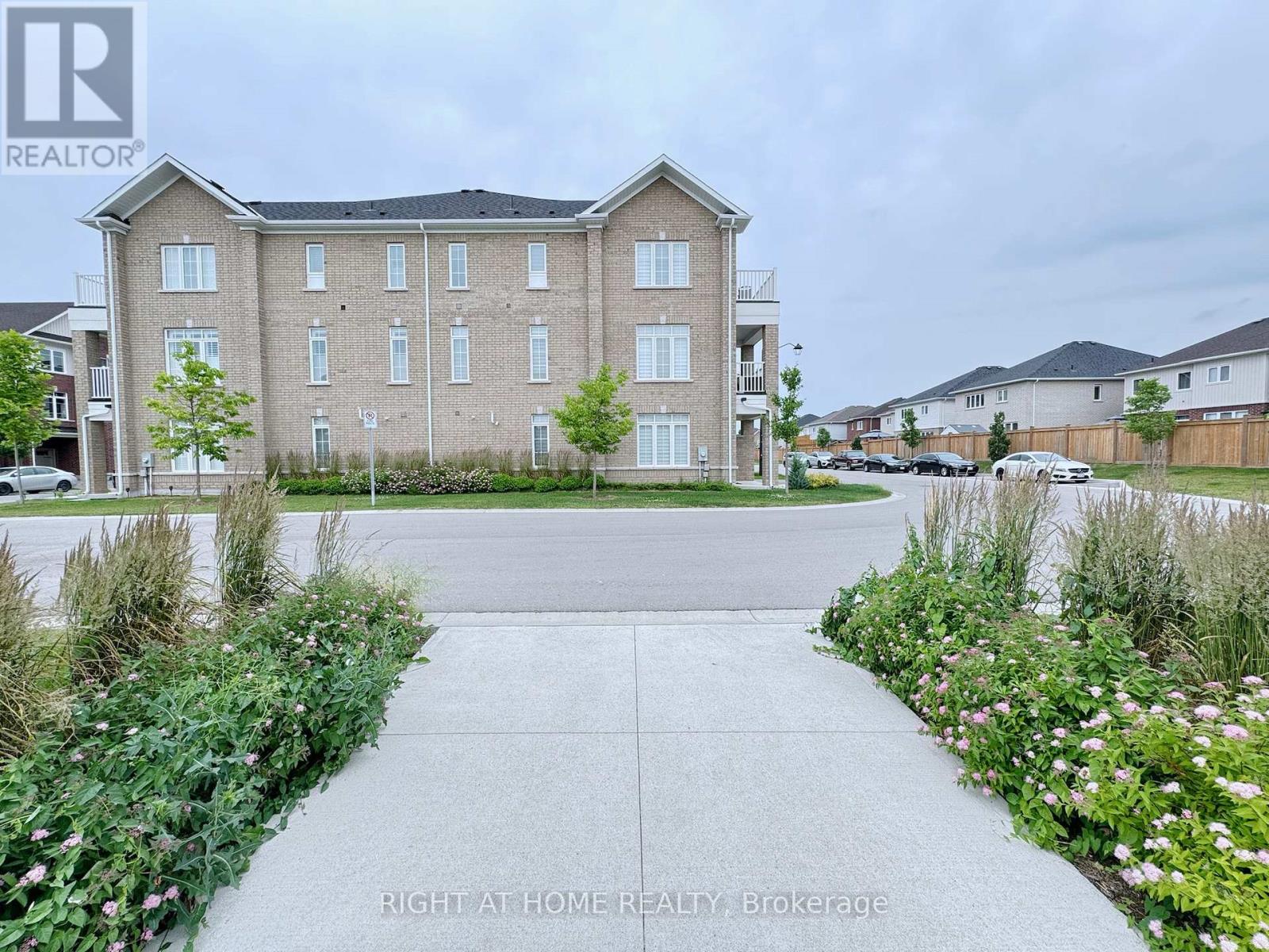 39 - 113 Hartley Avenue, Brant, Ontario  N3L 0K8 - Photo 3 - X13152602
